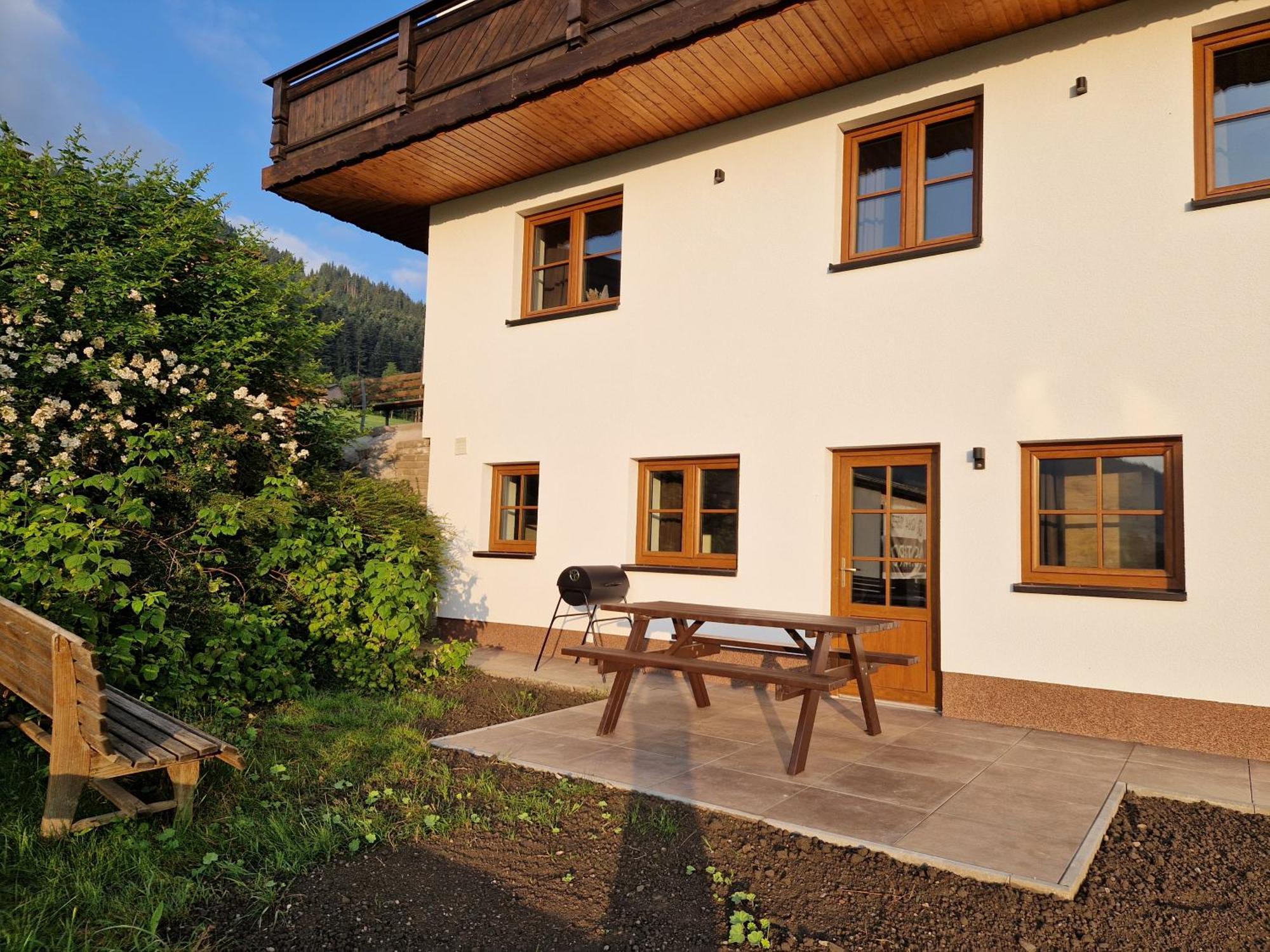Nicky Apartments And Studios Niederau Exterior photo